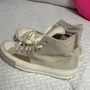 Converse Fuzzy Cream High-Tops